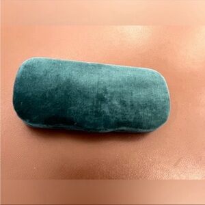 Medium Gucci green Case Hard Shell Eyeglasses Sunglasses Case